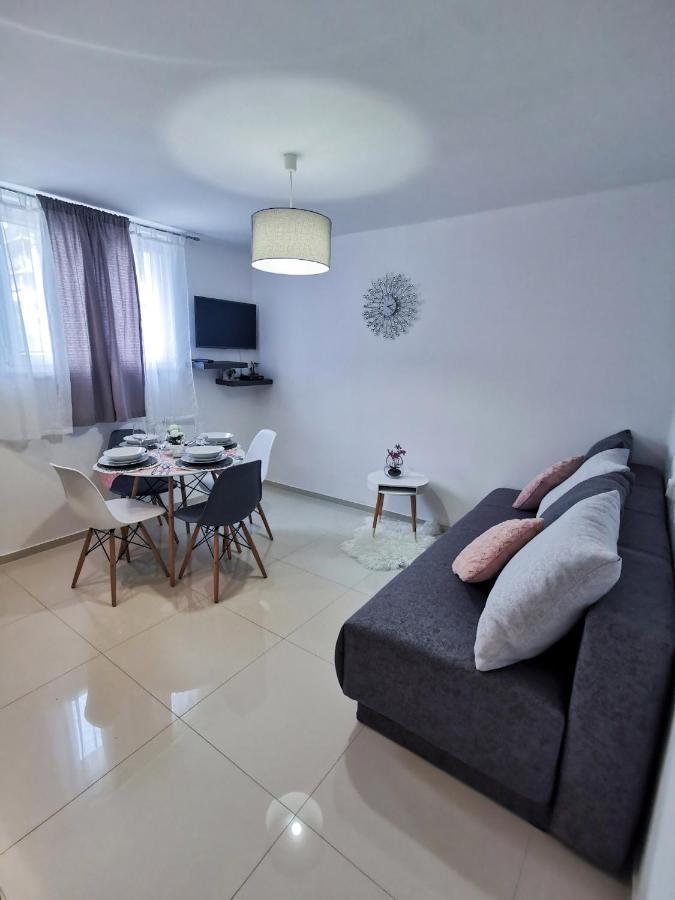 Apartment P&M Пула Экстерьер фото